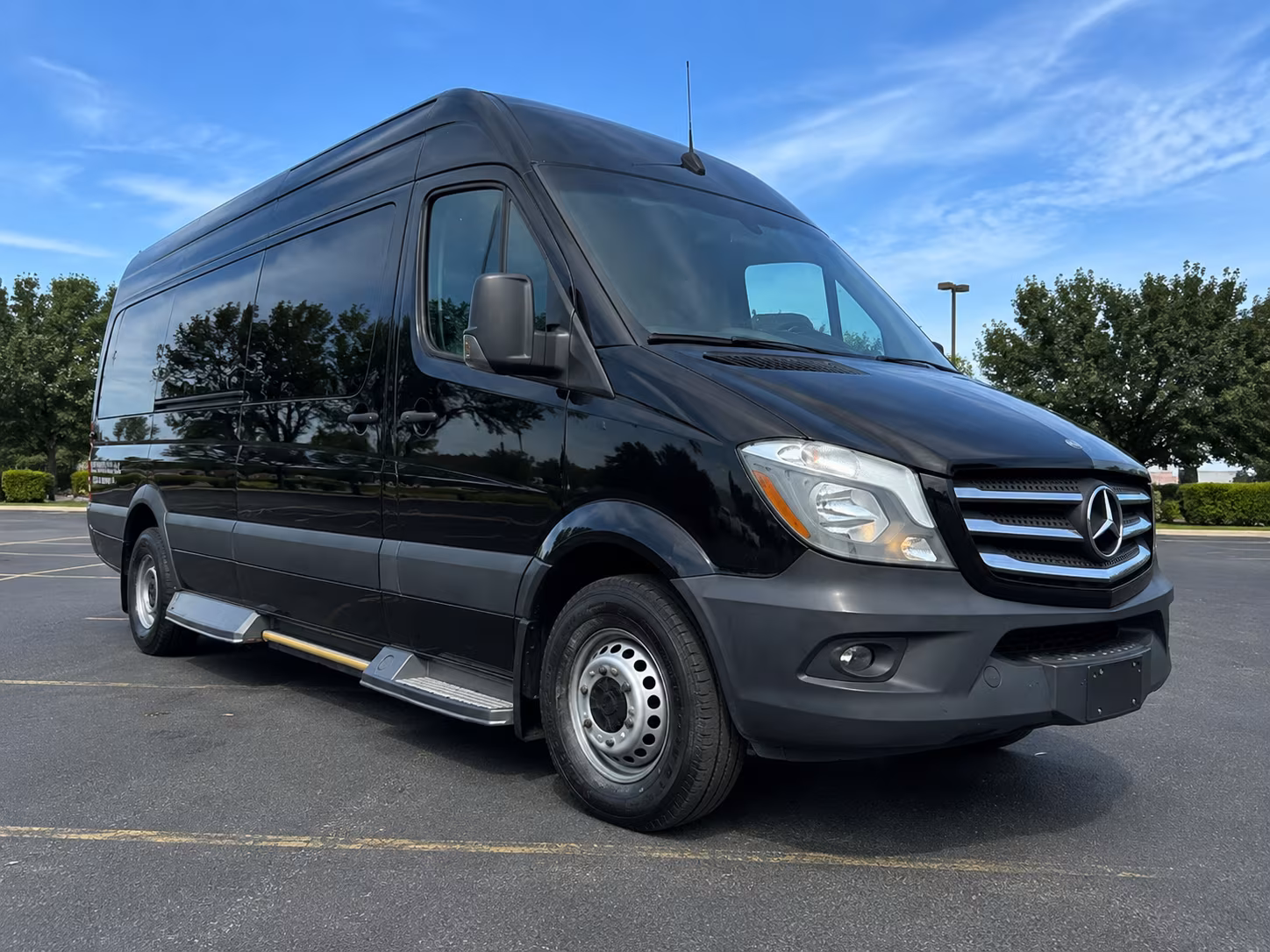 Dallas Airport Shuttle & Transportation party bus exterior