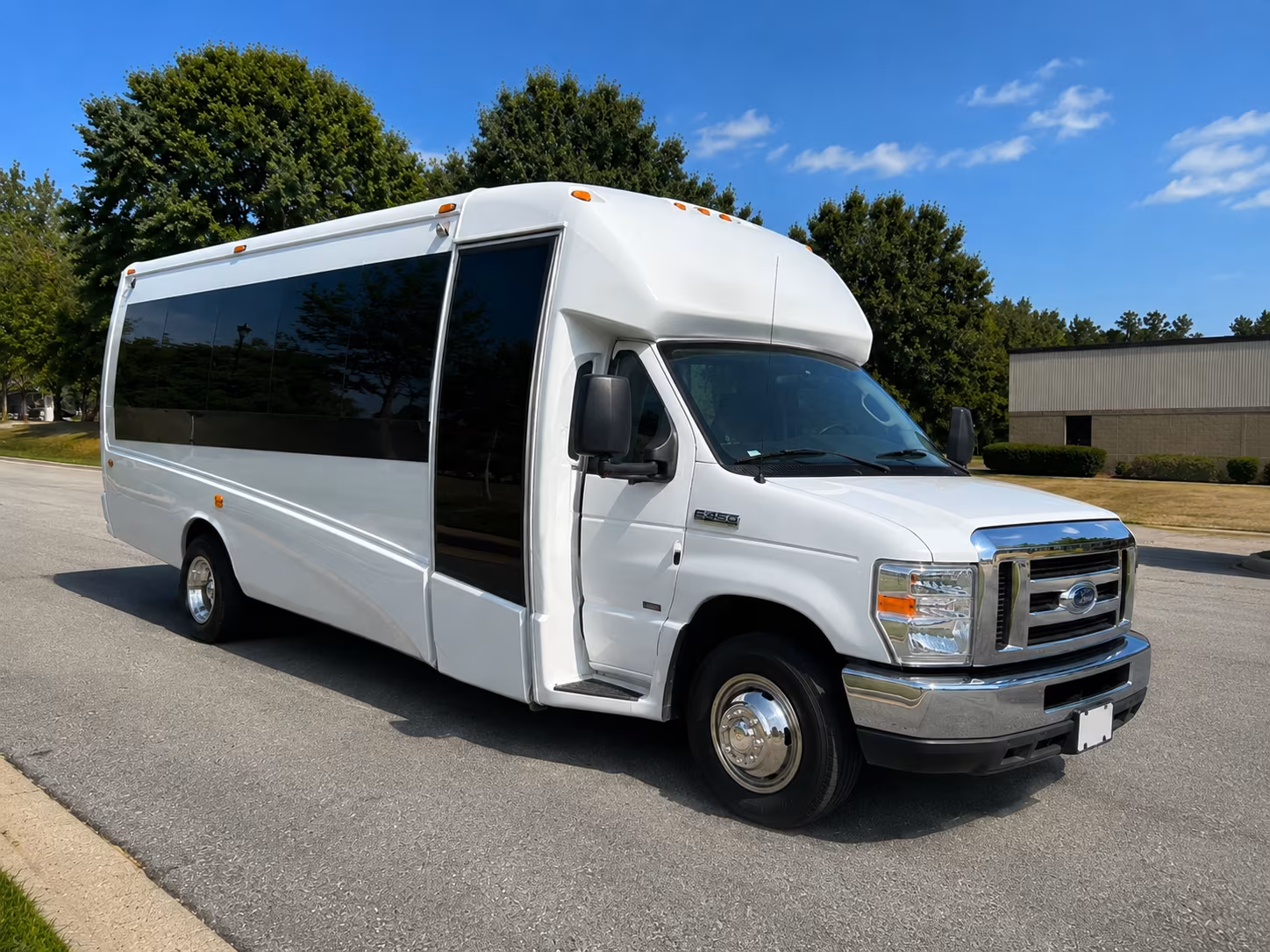 Dallas Airport Shuttle & Transportation party bus exterior