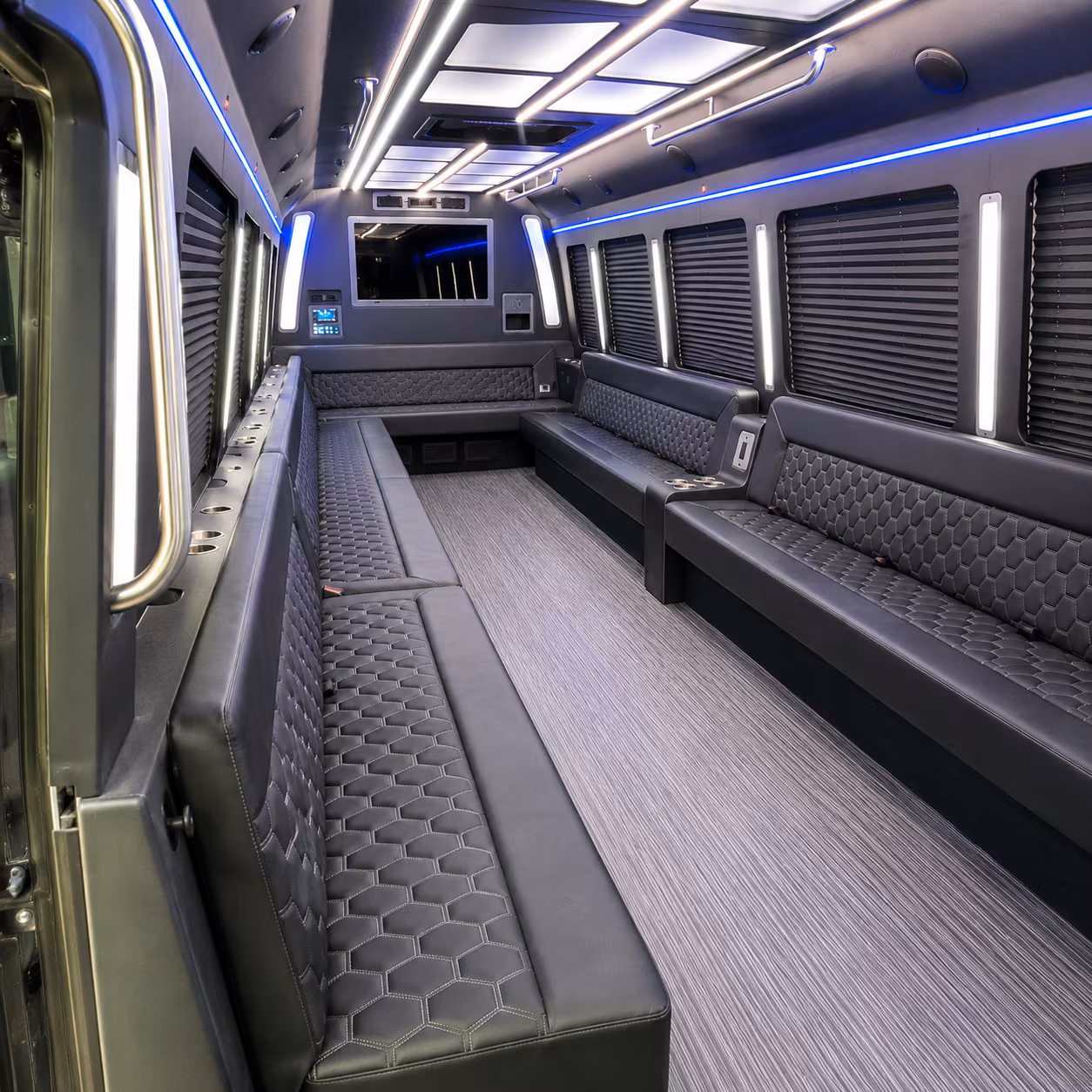 Dallas Birthday, Sweet 16, & Quinceañera Transportation onboard seating