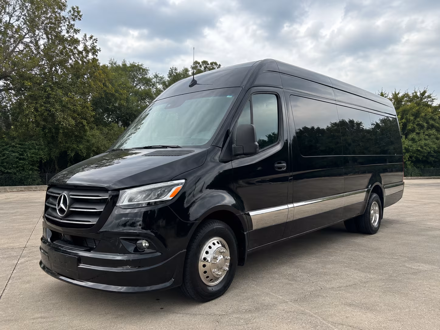 Dallas Corporate Transportation onboard seating