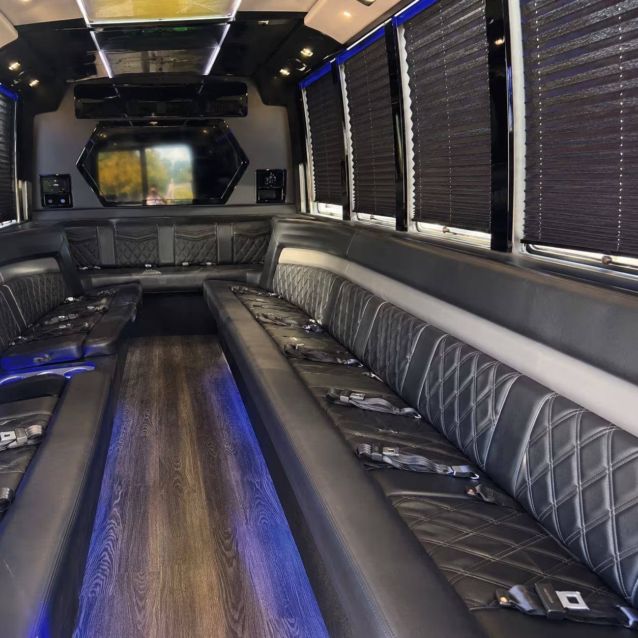 Dallas Winery Tour & Pub Crawl Transportation party bus exterior