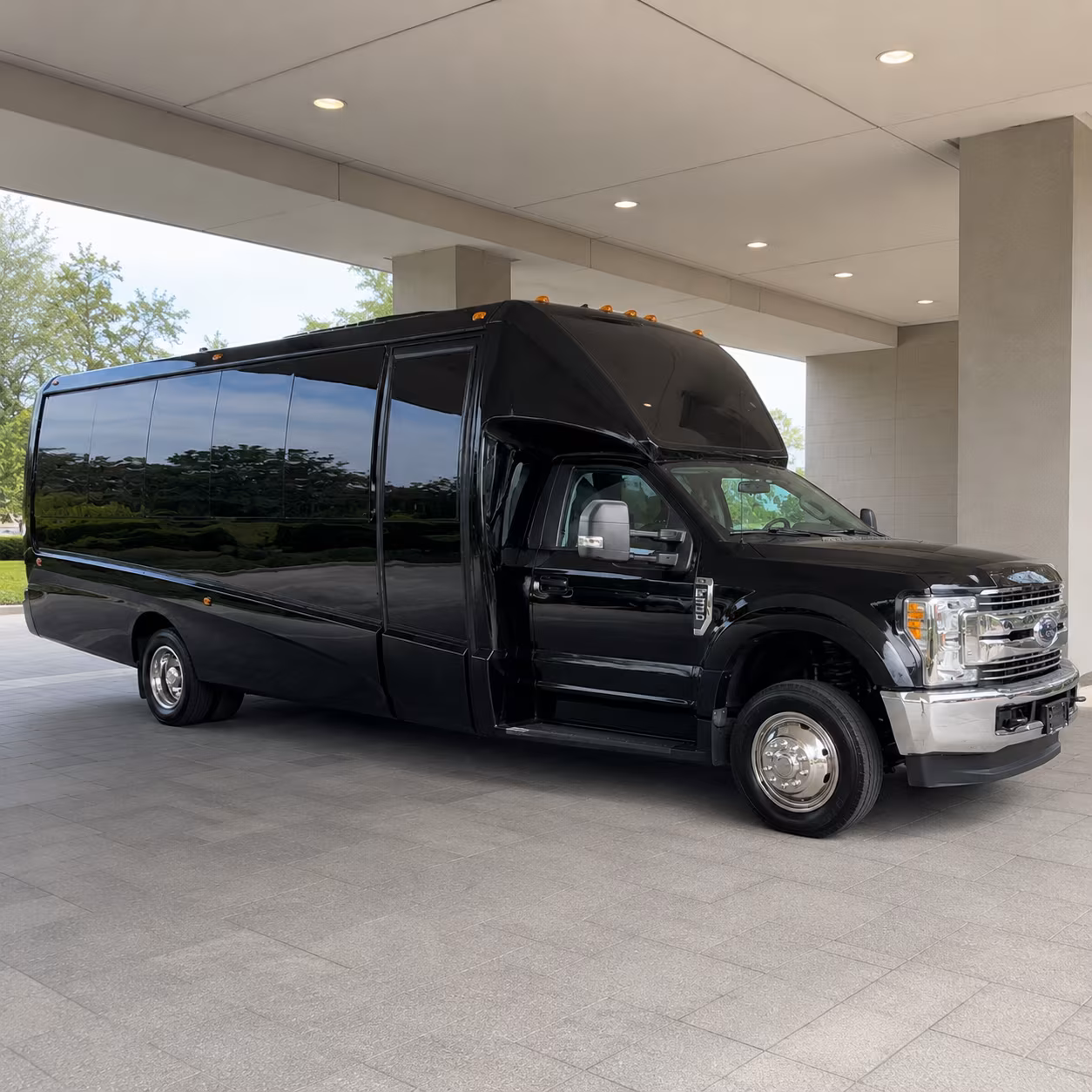 Irving Winery Tour & Pub Crawl Transportation