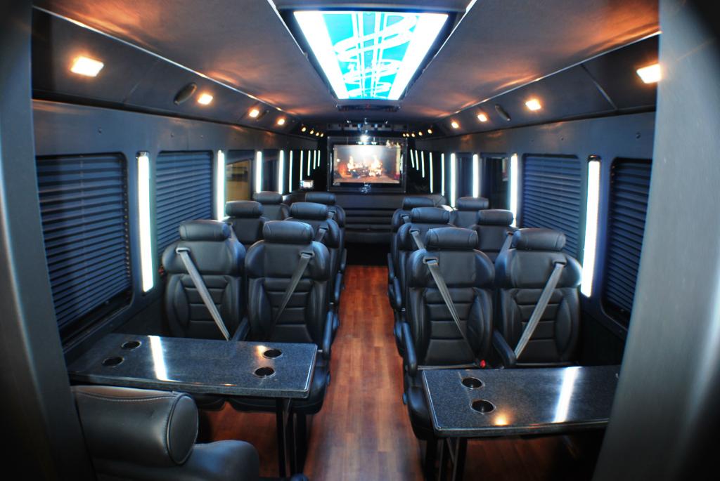 charter bus rentals Frisco Texas